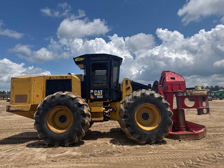 2016-caterpillar-553c-image-5