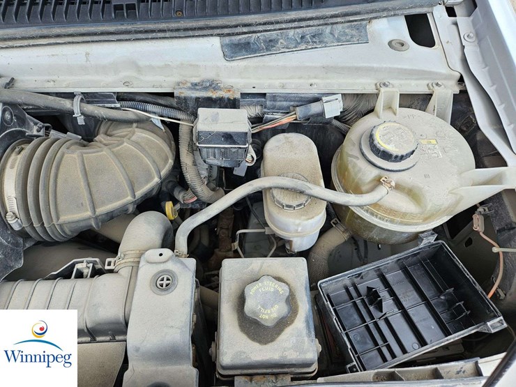 2008-ford-cargo-image-33