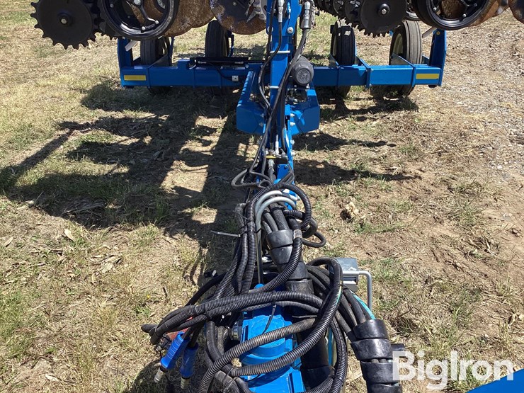 2023-kinze-3505-image-10