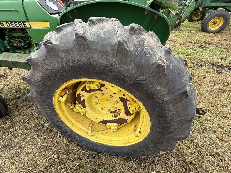 1982-john-deere-2040-image-17