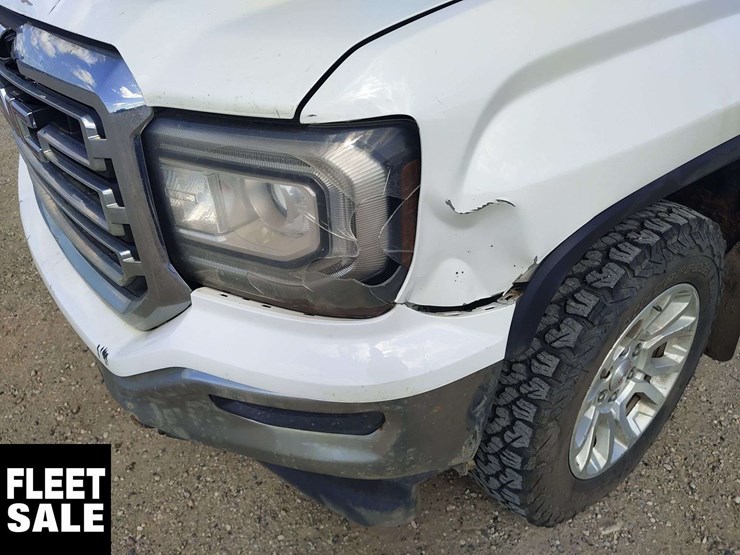 2017-gmc-sierra-1500-image-38