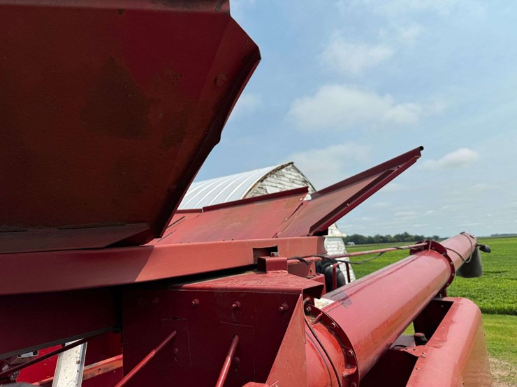 1998-case-ih-2366-image-44