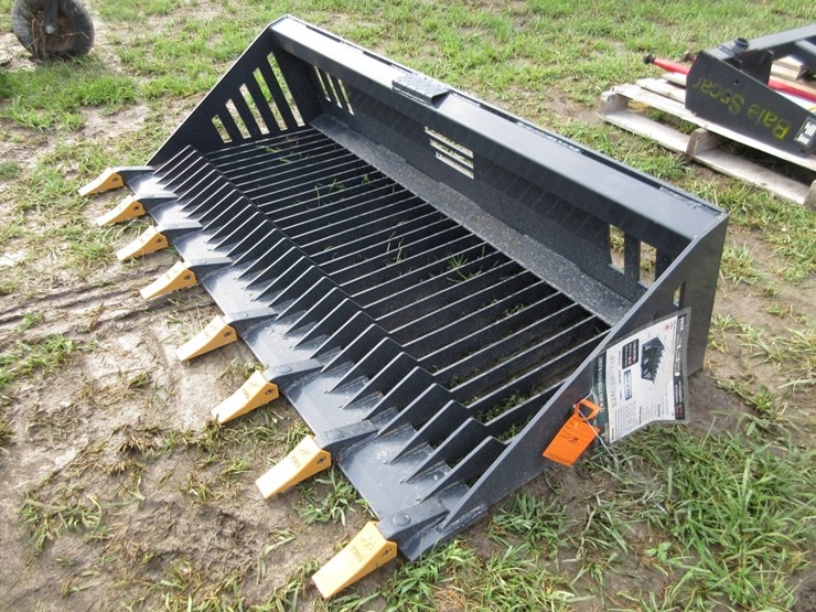 land-honor-quick-attach-72"-skid-steer-rock-bucket-image-1