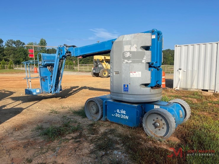 2014-genie-z30/20n-rj-image-3