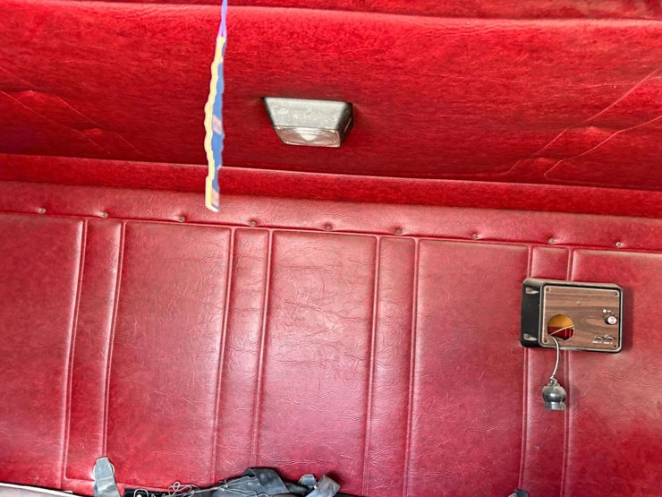 1993-freightliner-fld112-image-59