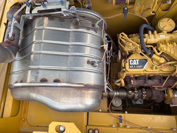 2018-caterpillar-326fl-image-30