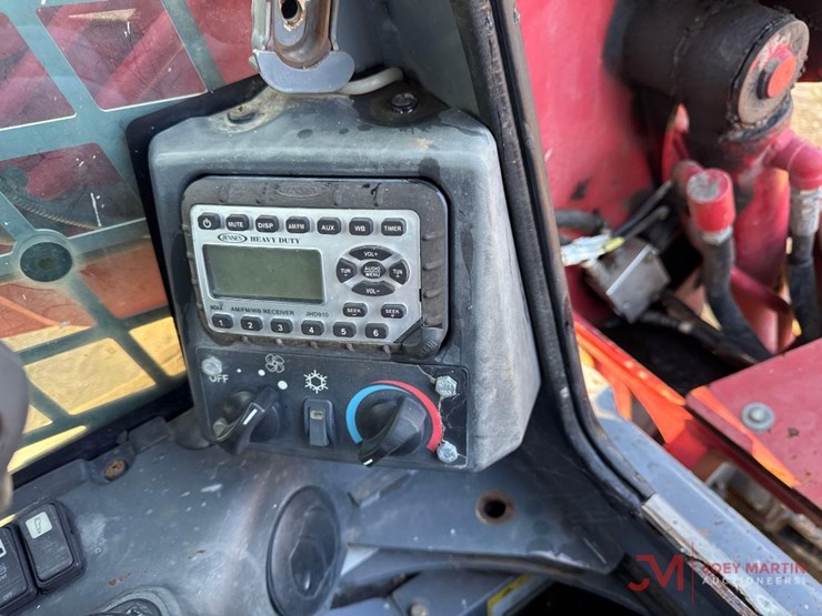 takeuchi-tl10v2-image-20
