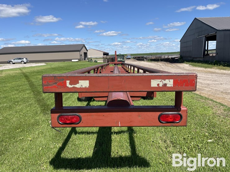 red-rhino-40'-gooseneck-hay-trailer-image-6