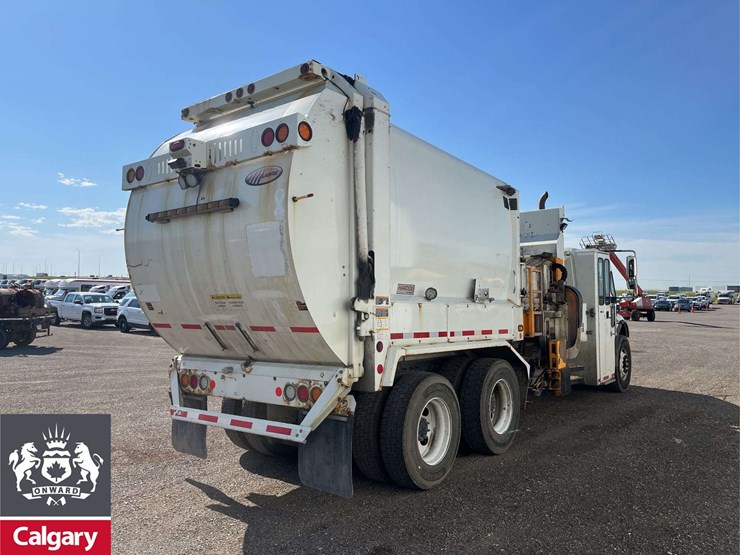 2017-international-workstar-7400-image-14