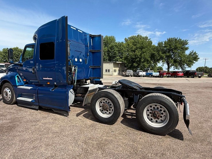 2020-ih-lt625-sleeper-semi,-435,369-miles-on-truck-(complete-overhaul-@-232,740-miles-with-paperwork-image-20