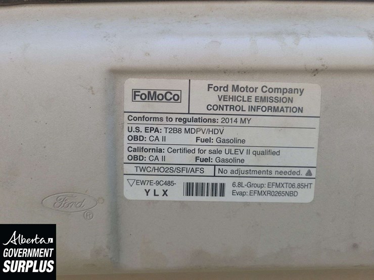 2014-ford-cargo-image-11