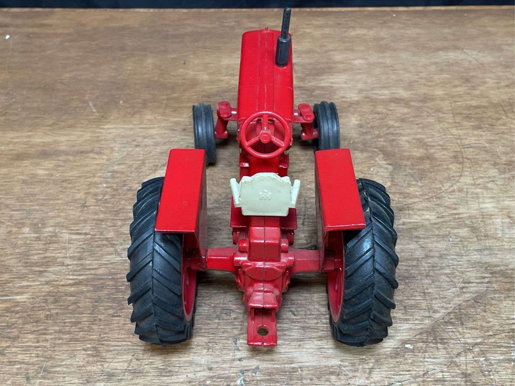 1/16-ih-1026-hydro-ertl-image-5