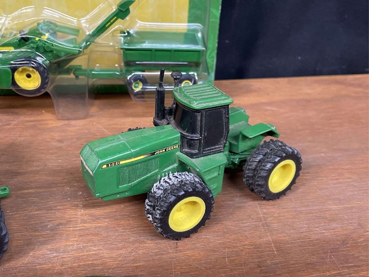 john-deere-64-image-5