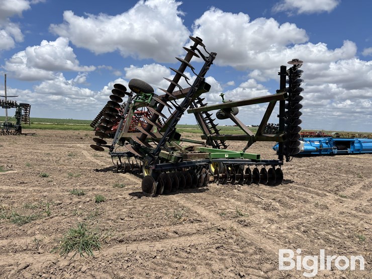 1990-john-deere-630-image-7