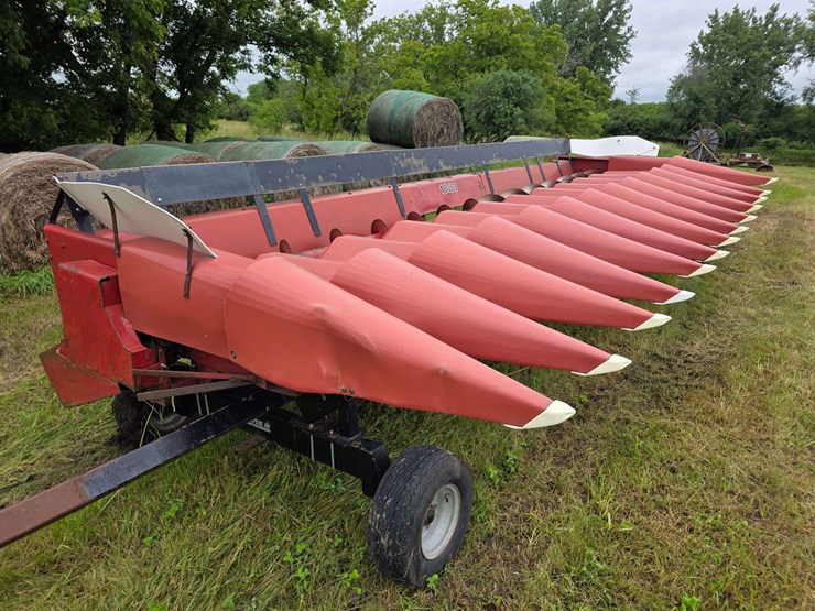 case-ih-1083-image-2