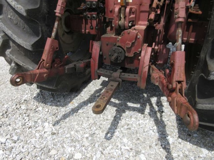 1977-agco-allis-7060-image-6