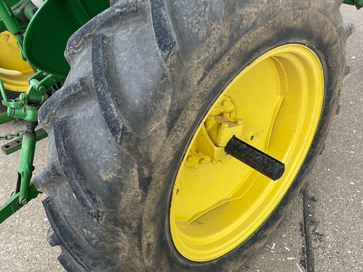 john-deere-420-image-9