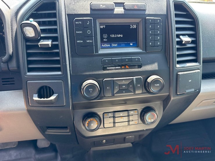 2016-ford-f150-xl-image-23