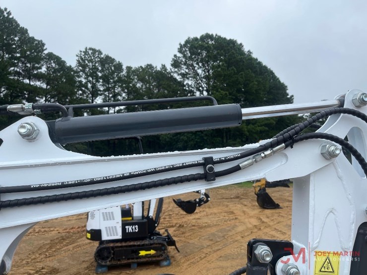 unused-2025-tk13-mini-crawler-excavator-image-9