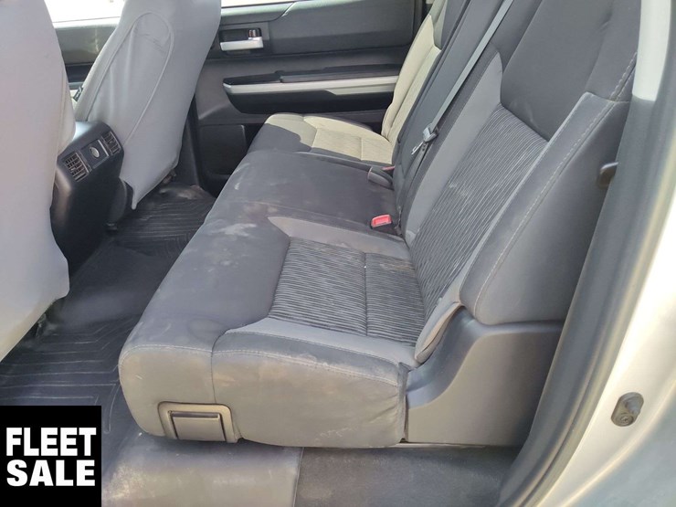 2016-toyota-tundra-image-13
