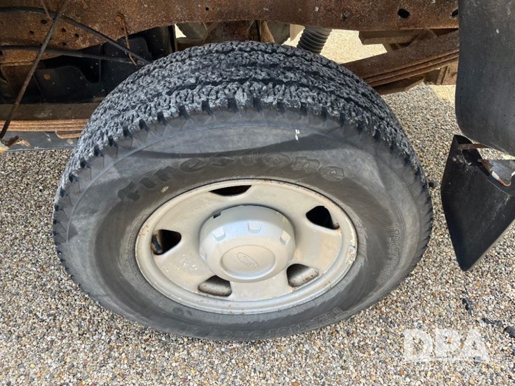 2011-ford-f250-image-43