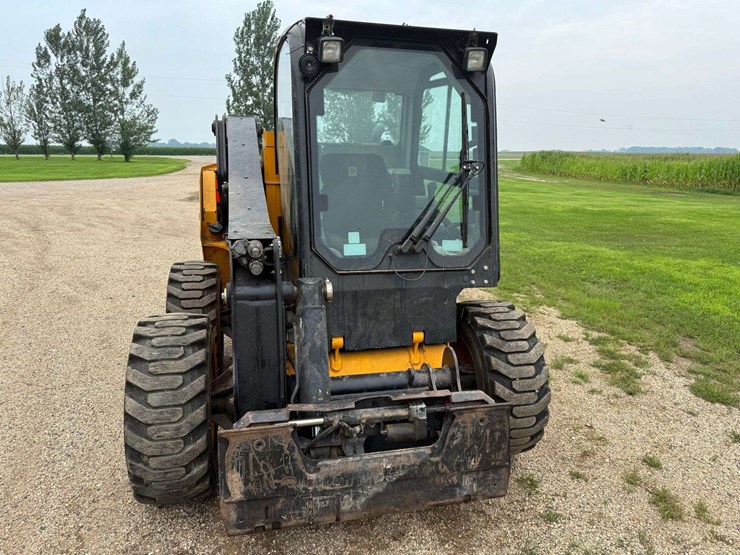 jcb-260-image-4