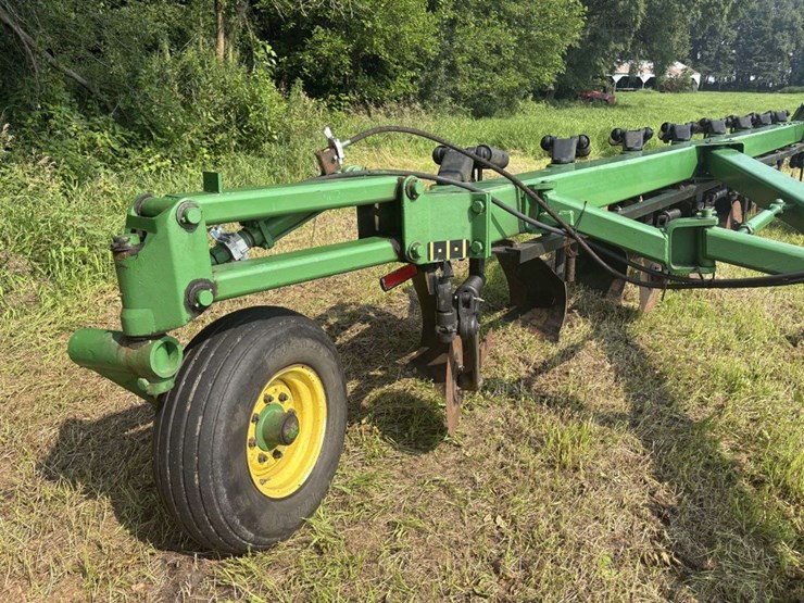 john-deere-3710-image-16