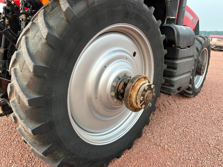 2012-case-ih-magnum-260-image-9