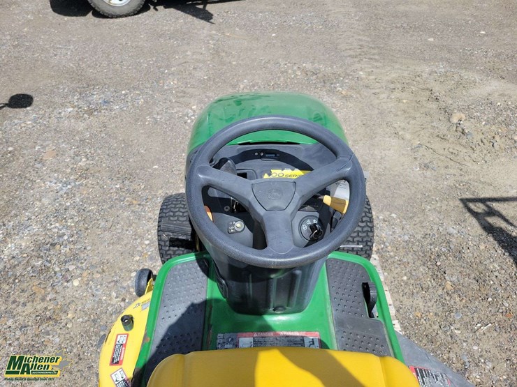 john-deere-la100-image-13
