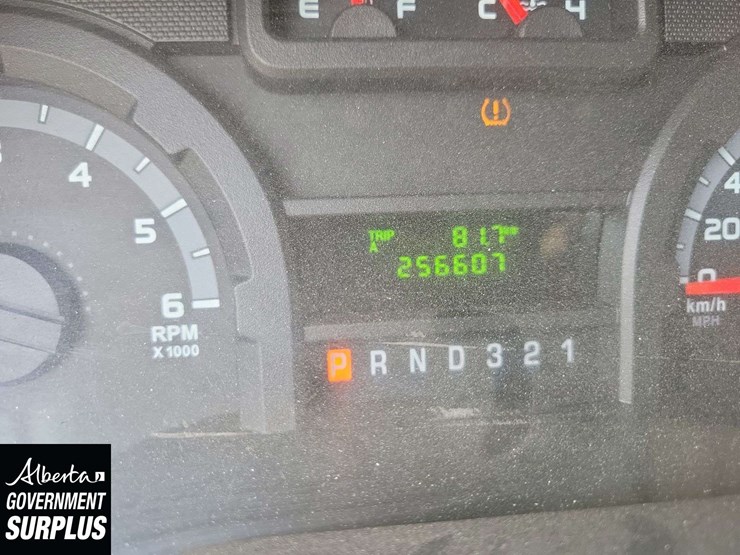 2009-ford-cargo-image-20