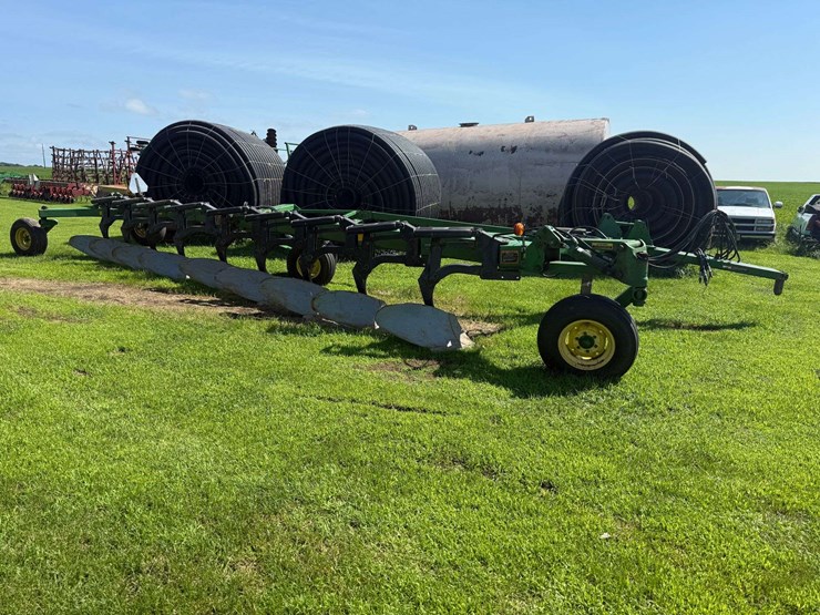 john-deere-3710-image-3