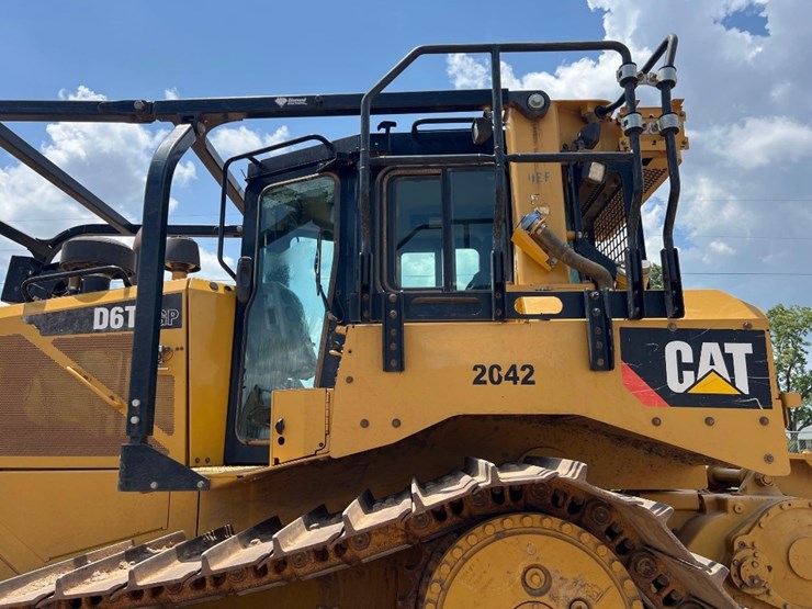 2019-caterpillar-d6t-lgp-image-30