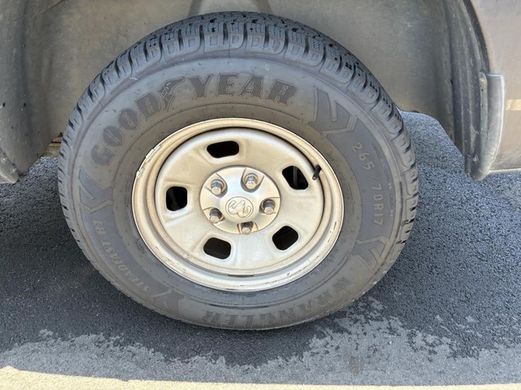 2016-dodge-ram-1500-image-5