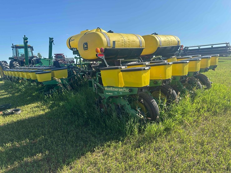 john-deere-1770-image-2