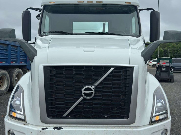 2018-volvo-vnr-t/a-daycab-image-7