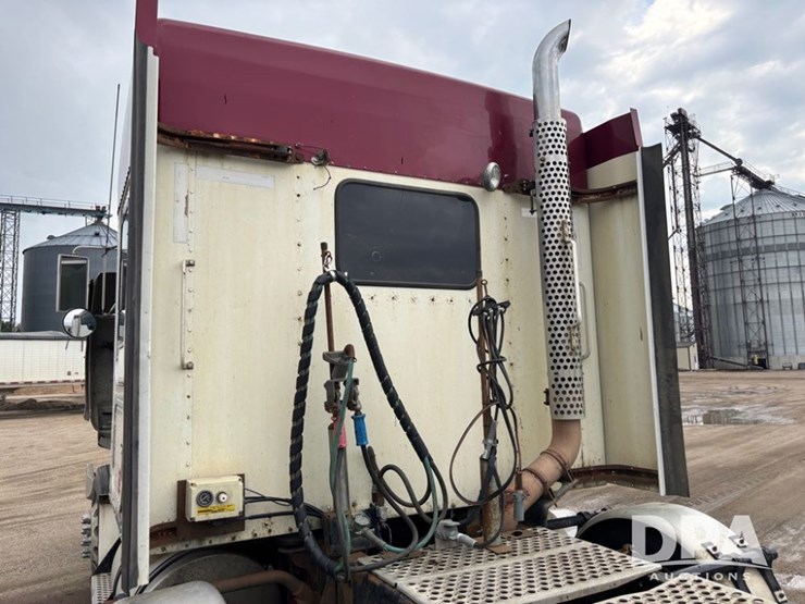 2005-caterpillar-c15-image-50