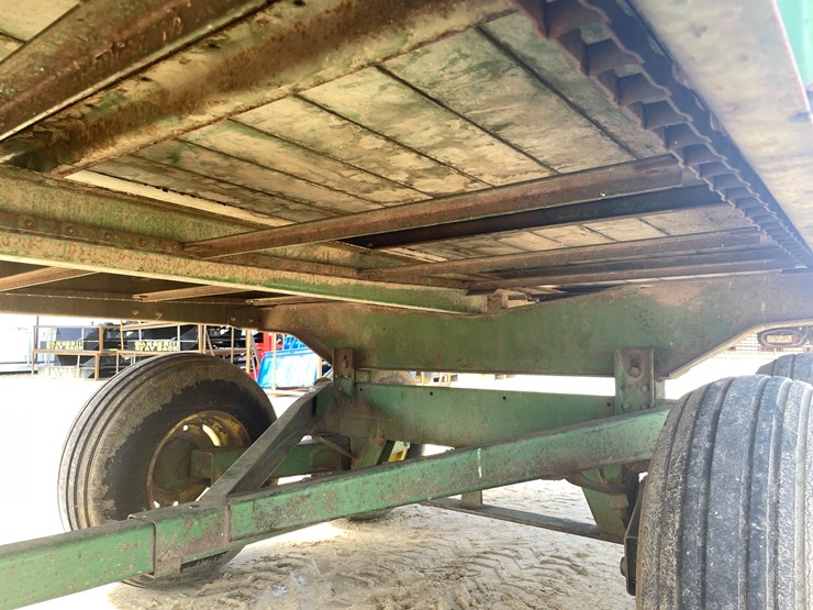 john-deere-716a-image-23