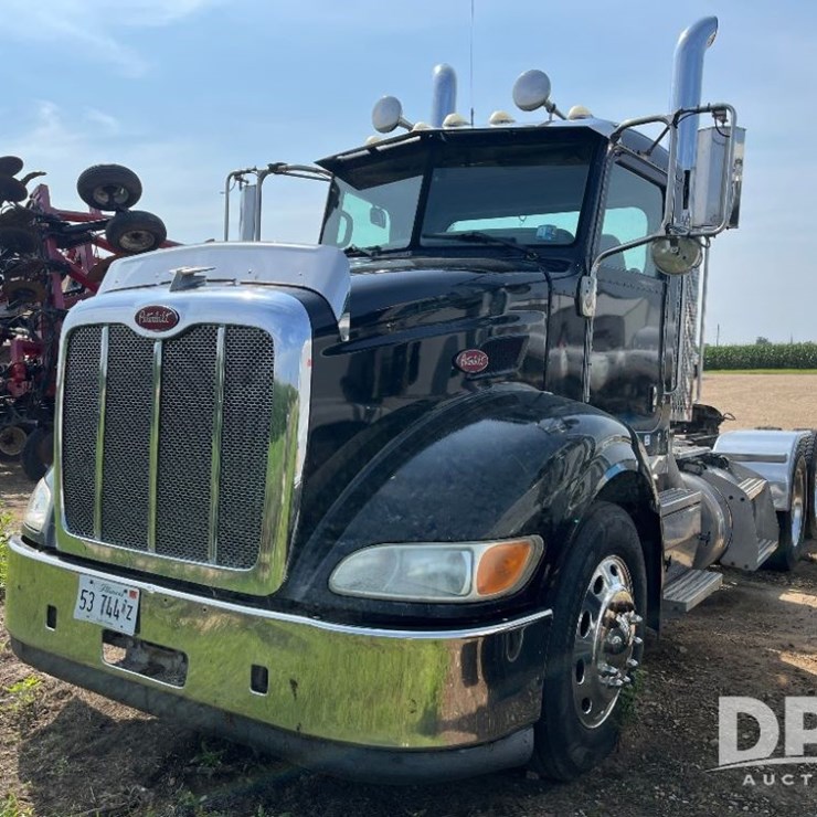 2008 PETERBILT 384