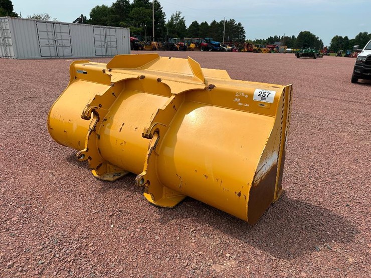 john-deere-100-image-6
