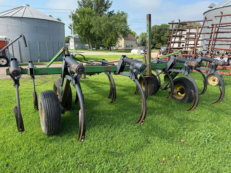 john-deere-610-image-5