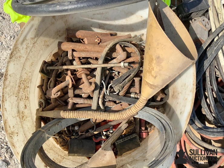 electric-cords,-steel-pins-&-gate-hinges-image-20