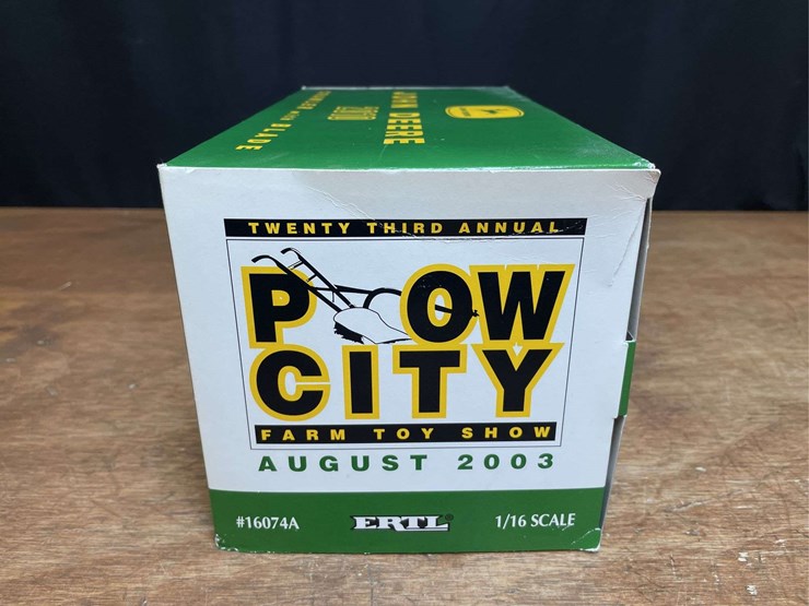 1/16-john-deere-2010-crawler-2003-plow-city-nib-ertl-image-5