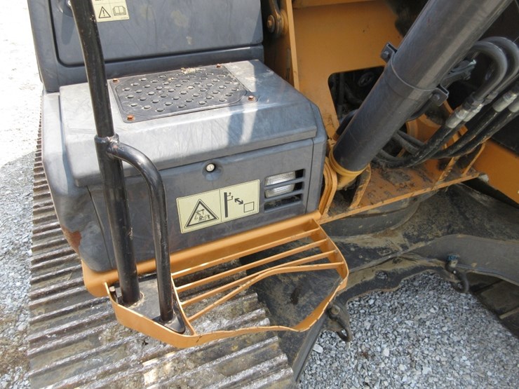 case-cx210d-image-15