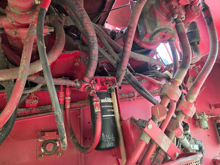 2002-case-ih-2388-image-37