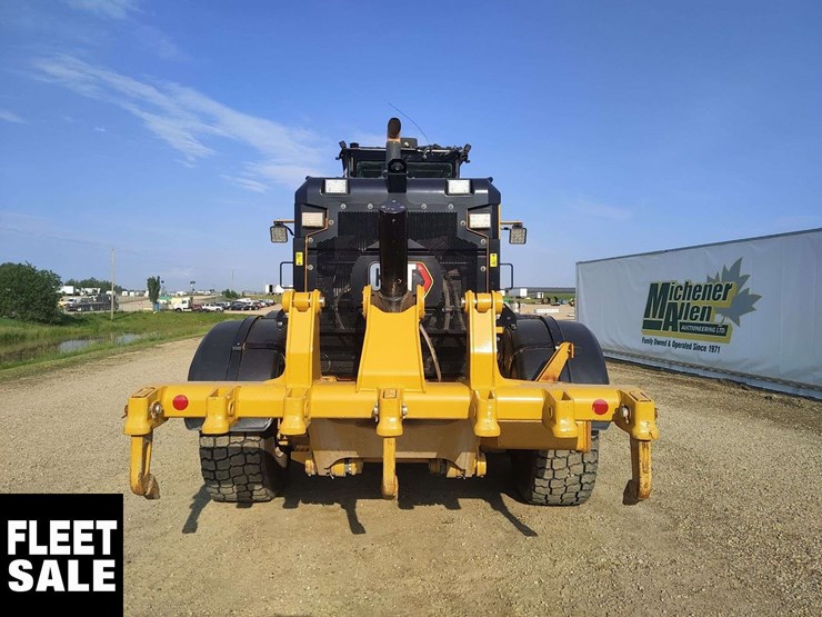 2020-caterpillar-14-image-24