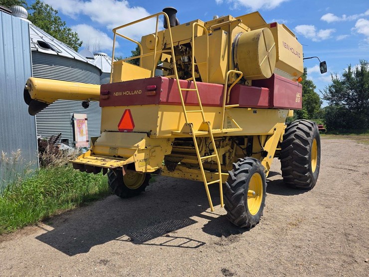 1988-new-holland-tr86-image-11