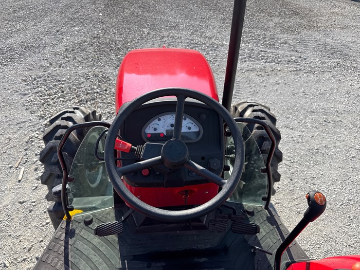 massey-ferguson-3645-image-17
