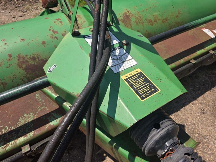 john-deere-115-image-22