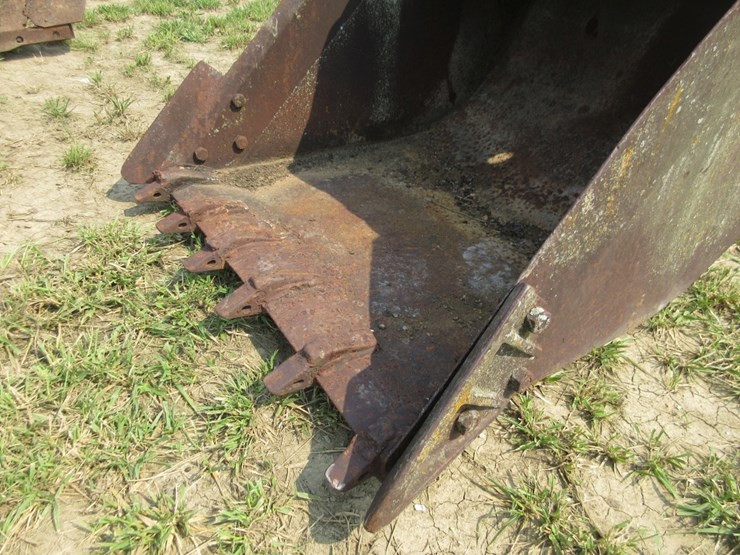 excavator-bucket-image-5