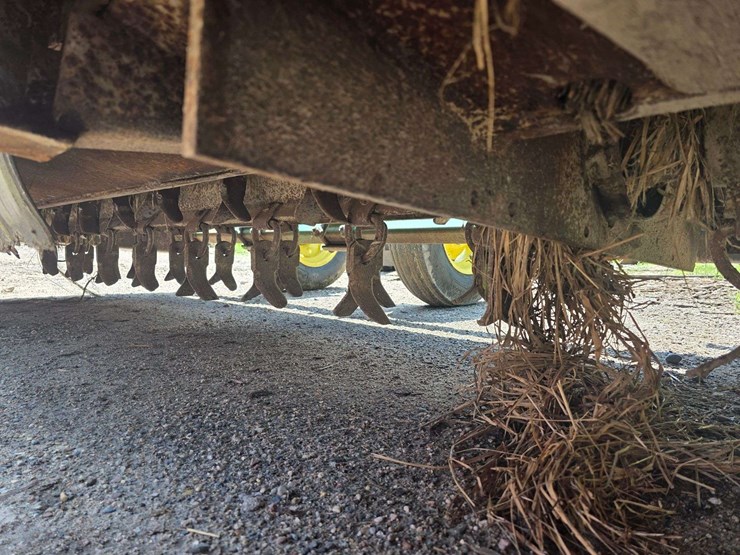 john-deere-115-image-25